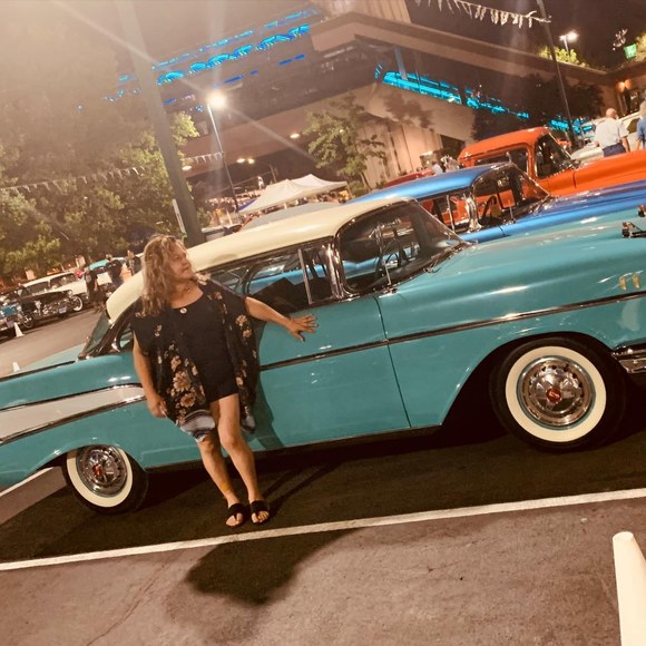 Meet your Posher, Pamela - Picture 1 of 1